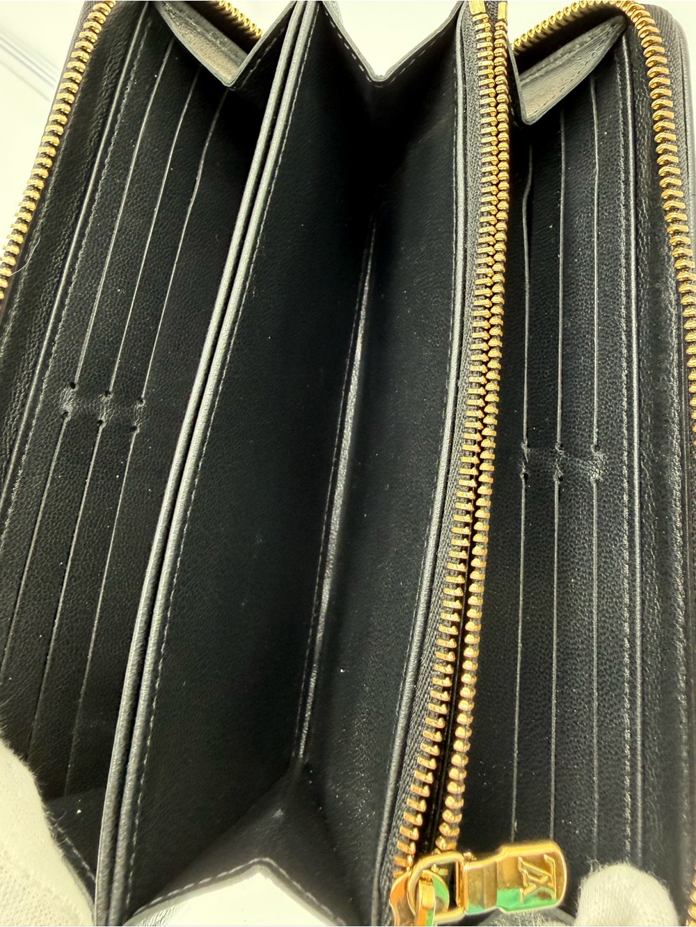 LV Black Coussin Monogram Empreinte Zippy Wallet W/Box Dust Bag and Entrupy COA - Picture 13 of 16